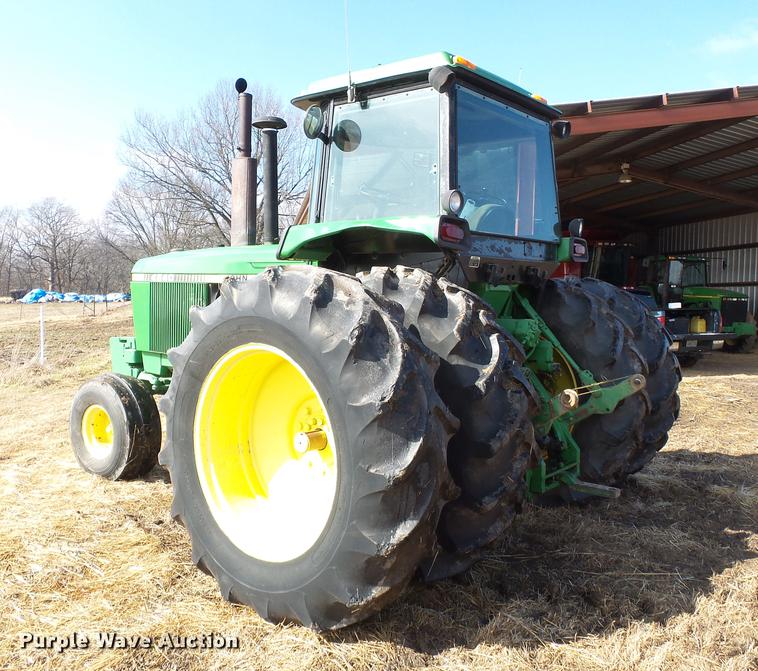 image for item DB7225 1979 John Deere 4840 tractor