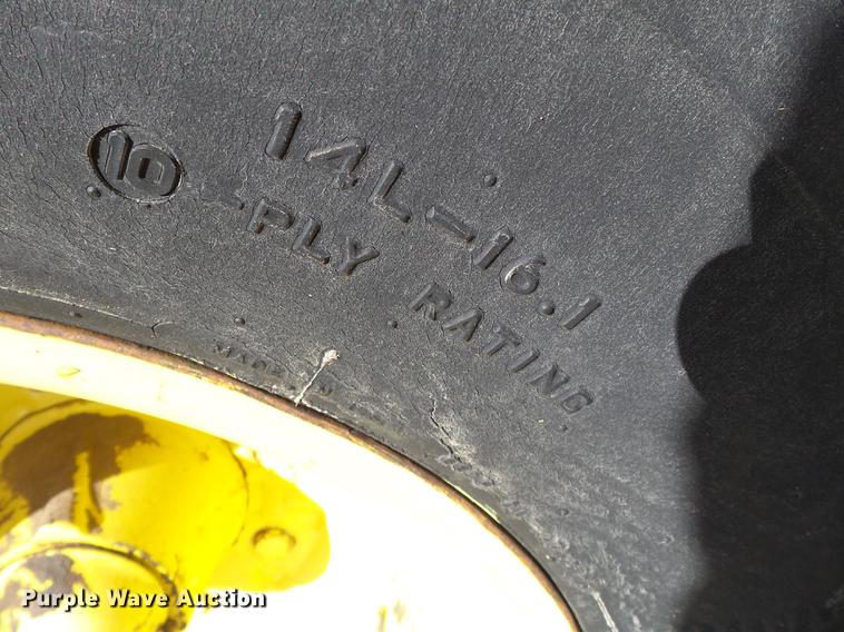 image for item DB7225 1979 John Deere 4840 tractor