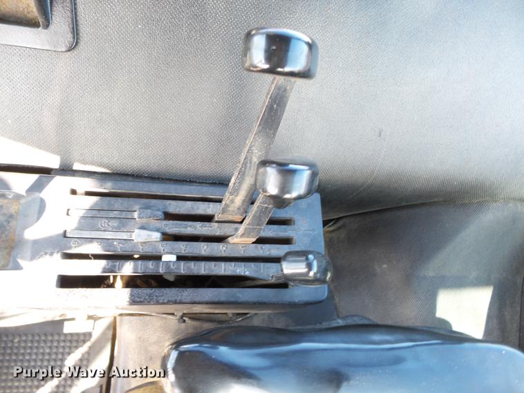 image for item DB7225 1979 John Deere 4840 tractor