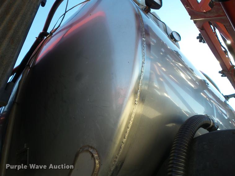 image for item DB7232 2014 Case IH Patriot 4430 self-propelled sprayer