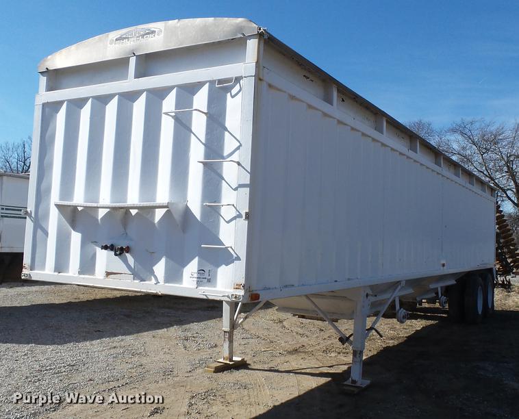 image for item DB7235 1989 Hawkeye double hopper bottom grain trailer