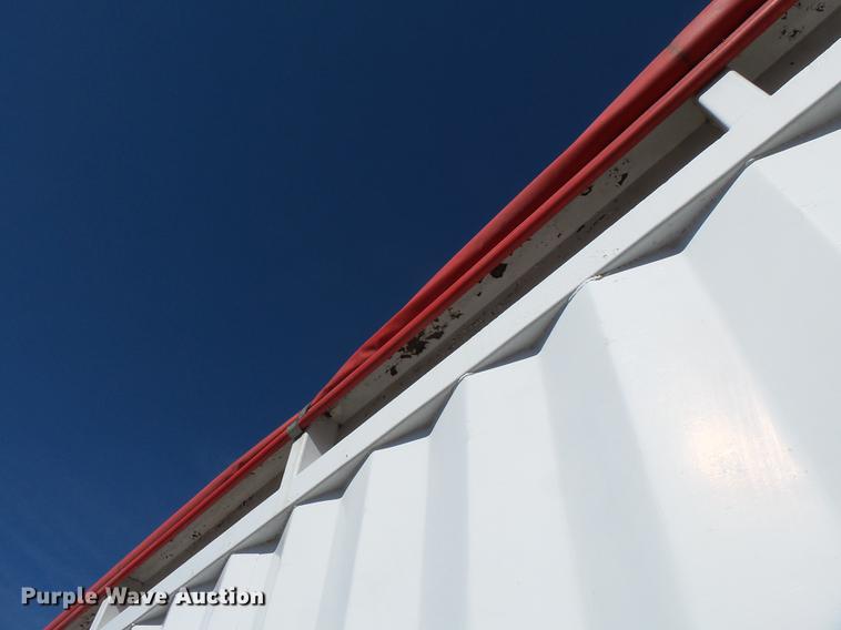 image for item DB7235 1989 Hawkeye double hopper bottom grain trailer