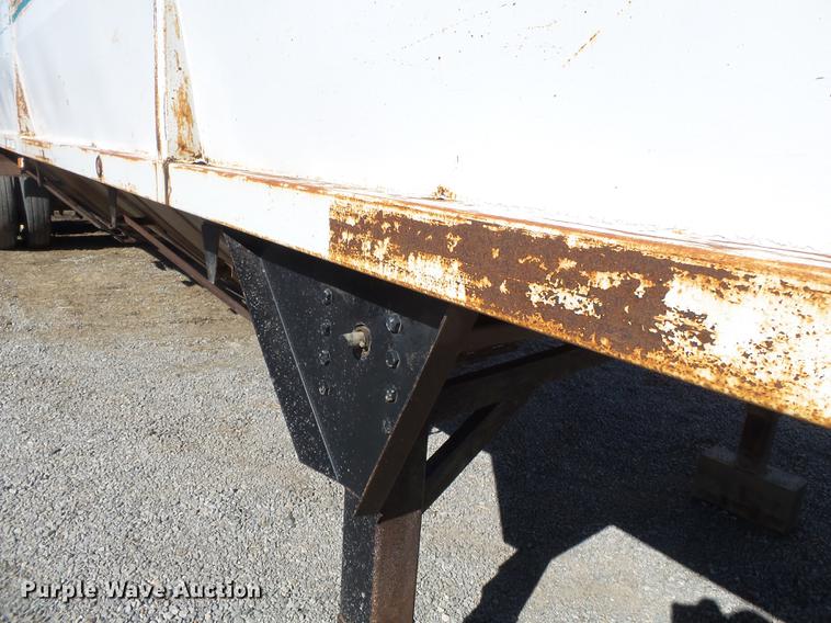 image for item DB7236 1998 Wheeler GH2225KA40 double hopper bottom grain trailer