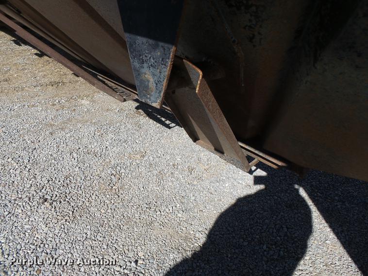 image for item DB7236 1998 Wheeler GH2225KA40 double hopper bottom grain trailer