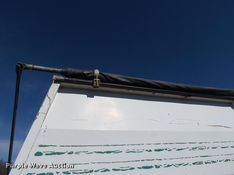 image for item DB7236 1998 Wheeler GH2225KA40 double hopper bottom grain trailer