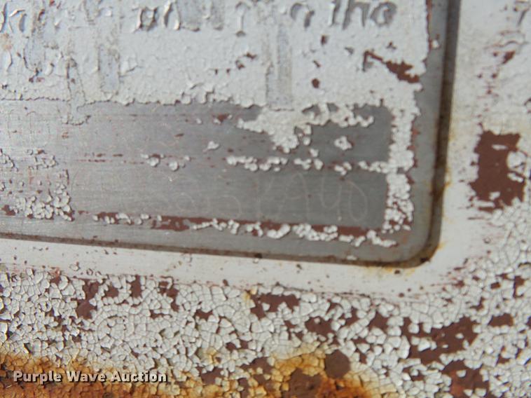 image for item DB7236 1998 Wheeler GH2225KA40 double hopper bottom grain trailer