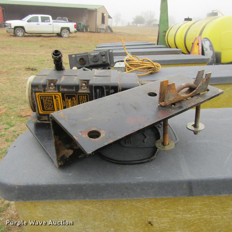 image for item DC0021 John Deere 7200 planter