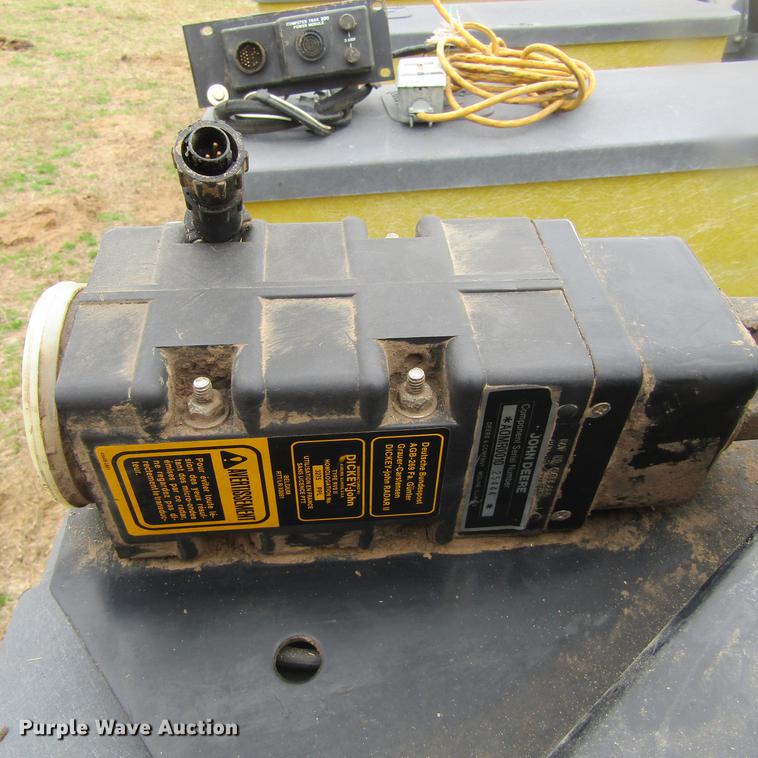 image for item DC0021 John Deere 7200 planter