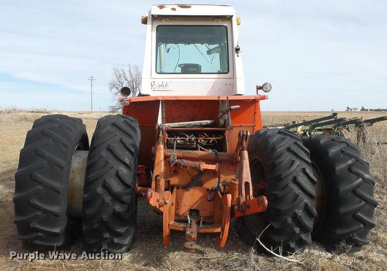 image for item DC0628 Case 2470 4WD tractor