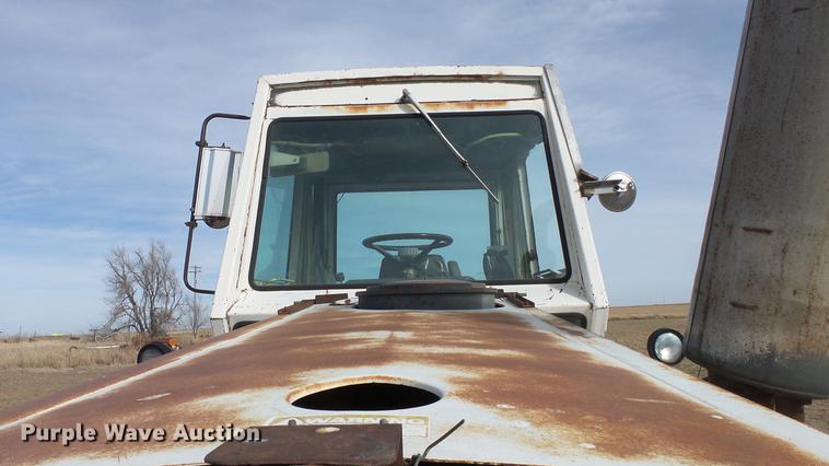 image for item DC0629 Case 2670 4WD tractor