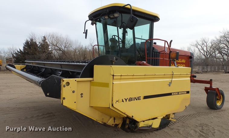 image for item DC0639 2002 New Holland HW320 Haybine self-propelled windrower