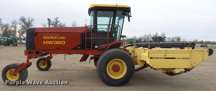 image for item DC0639 2002 New Holland HW320 Haybine self-propelled windrower