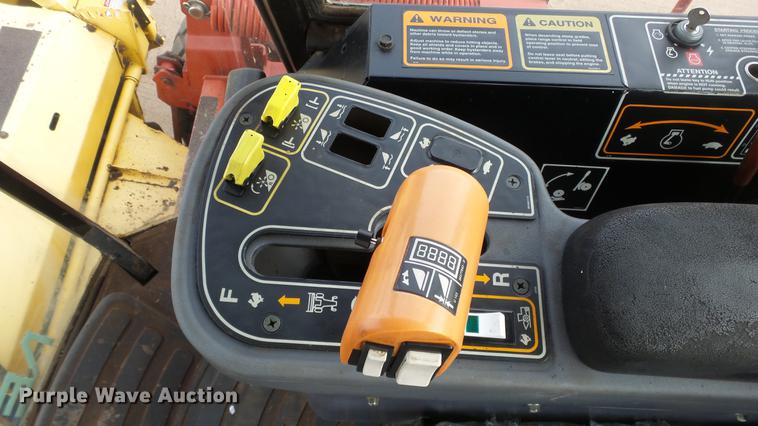 image for item DC0639 2002 New Holland HW320 Haybine self-propelled windrower