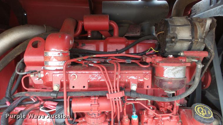 image for item DC0639 2002 New Holland HW320 Haybine self-propelled windrower