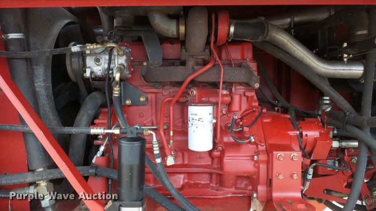 image for item DC0639 2002 New Holland HW320 Haybine self-propelled windrower