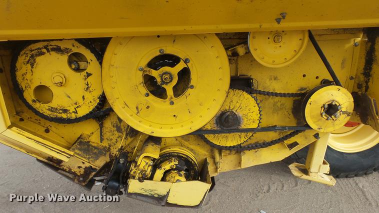 image for item DC0639 2002 New Holland HW320 Haybine self-propelled windrower