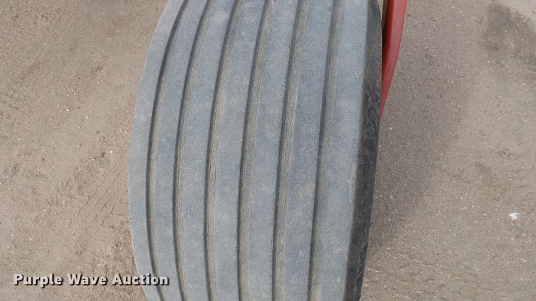 image for item DC0639 2002 New Holland HW320 Haybine self-propelled windrower