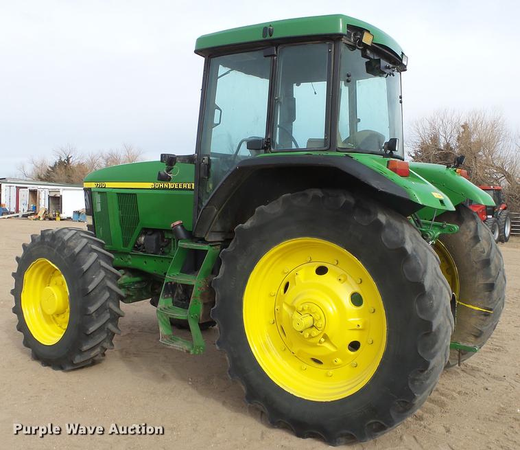 image for item DC0642 1997 John Deere 7710 MFWD tractor