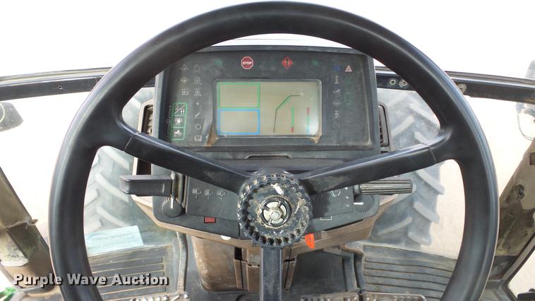 image for item DC0642 1997 John Deere 7710 MFWD tractor