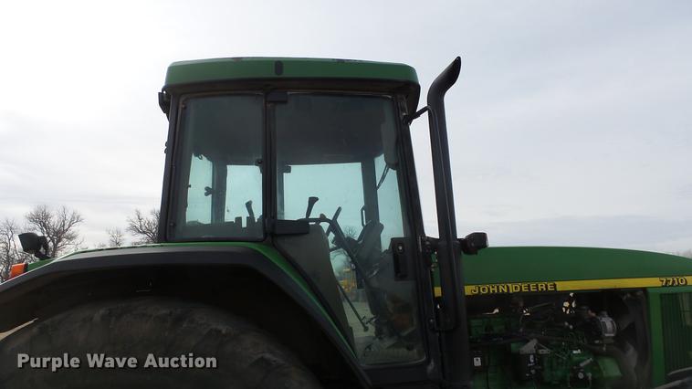 image for item DC0642 1997 John Deere 7710 MFWD tractor