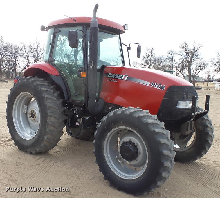 image for item DC0643 2015 Case IH Farmall 140A MFWD tractor