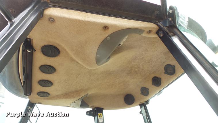 image for item DC0643 2015 Case IH Farmall 140A MFWD tractor