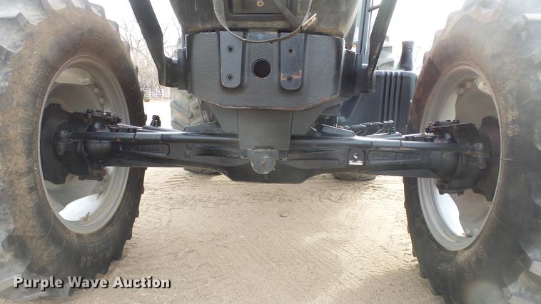 image for item DC0643 2015 Case IH Farmall 140A MFWD tractor