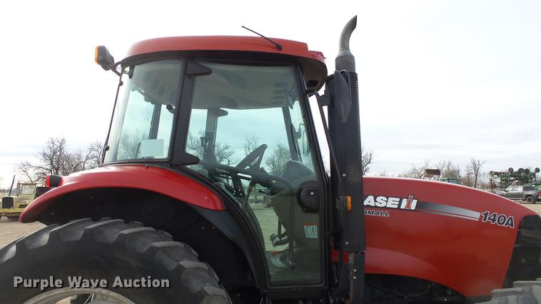 image for item DC0643 2015 Case IH Farmall 140A MFWD tractor