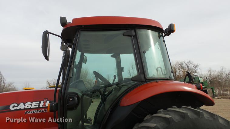 image for item DC0643 2015 Case IH Farmall 140A MFWD tractor