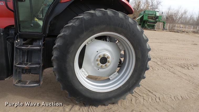 image for item DC0643 2015 Case IH Farmall 140A MFWD tractor