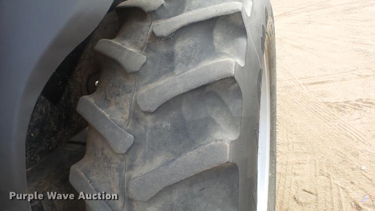 image for item DC0643 2015 Case IH Farmall 140A MFWD tractor