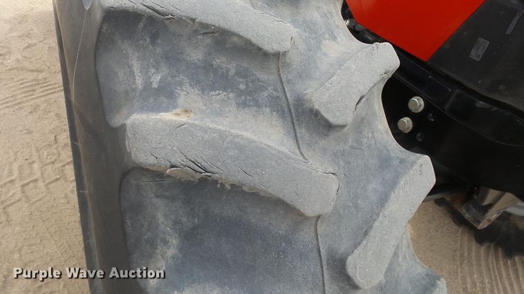 image for item DC0643 2015 Case IH Farmall 140A MFWD tractor