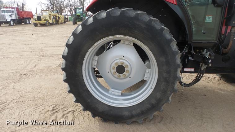 image for item DC0643 2015 Case IH Farmall 140A MFWD tractor