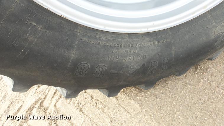 image for item DC0643 2015 Case IH Farmall 140A MFWD tractor