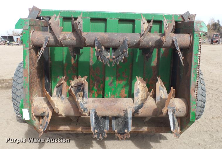 image for item DC0644 Pik-Rite 1190 Hydraram manure spreader