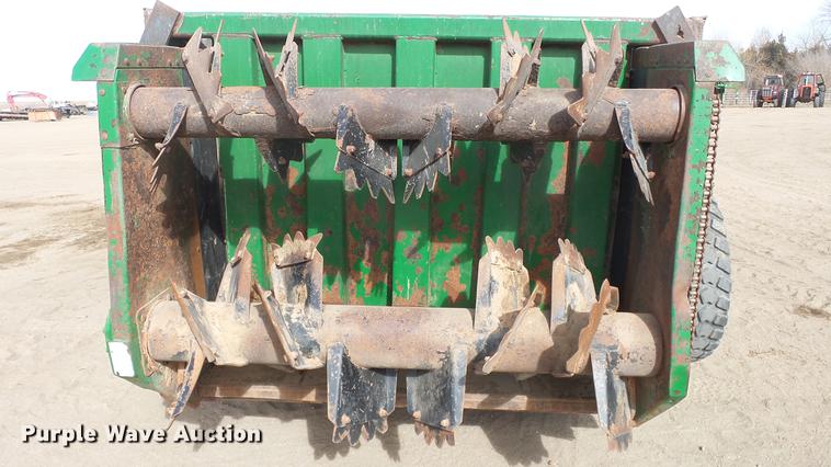 image for item DC0644 Pik-Rite 1190 Hydraram manure spreader