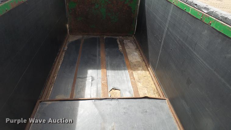 image for item DC0644 Pik-Rite 1190 Hydraram manure spreader