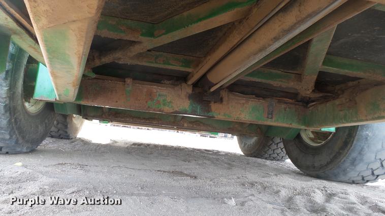 image for item DC0644 Pik-Rite 1190 Hydraram manure spreader