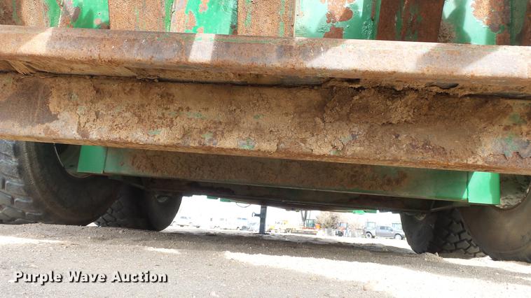 image for item DC0644 Pik-Rite 1190 Hydraram manure spreader