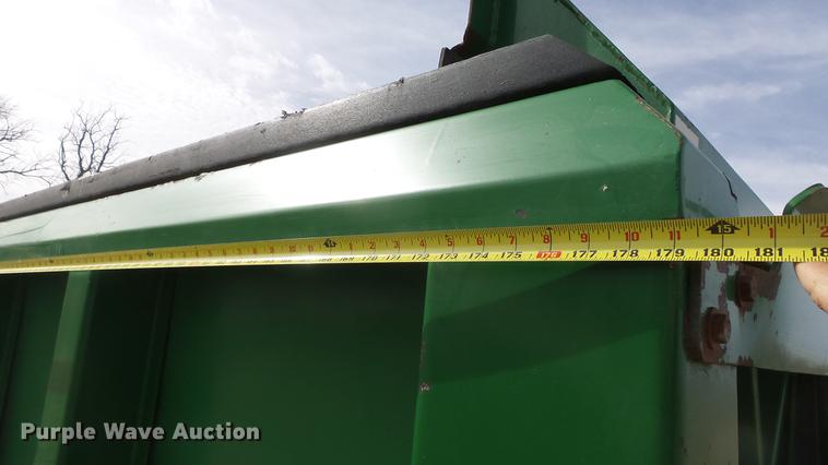 image for item DC0644 Pik-Rite 1190 Hydraram manure spreader