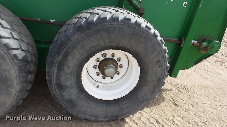 image for item DC0644 Pik-Rite 1190 Hydraram manure spreader