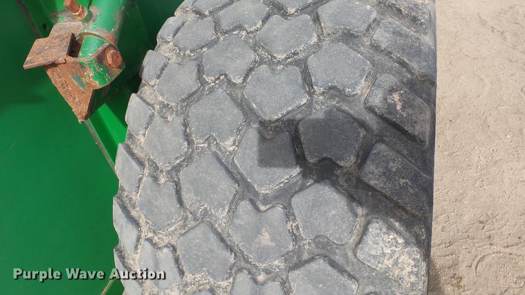 image for item DC0644 Pik-Rite 1190 Hydraram manure spreader