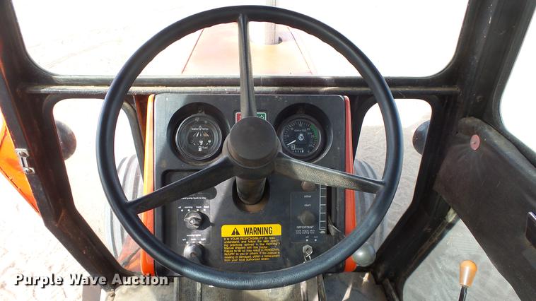 image for item DC0645 Allis Chalmers 7010 tractor