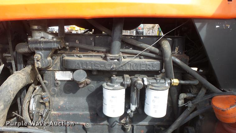 image for item DC0645 Allis Chalmers 7010 tractor