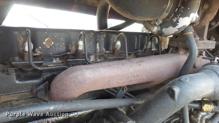 image for item DC0645 Allis Chalmers 7010 tractor