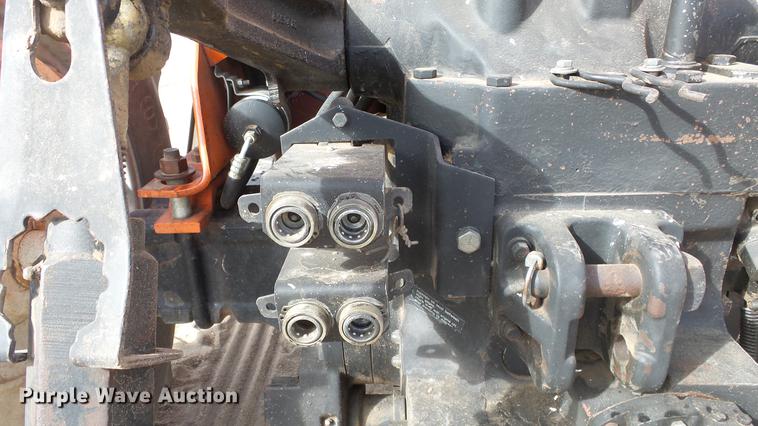 image for item DC0645 Allis Chalmers 7010 tractor