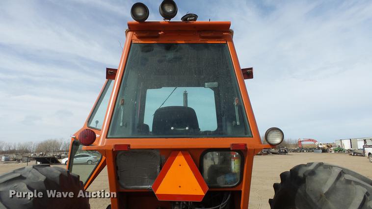 image for item DC0645 Allis Chalmers 7010 tractor