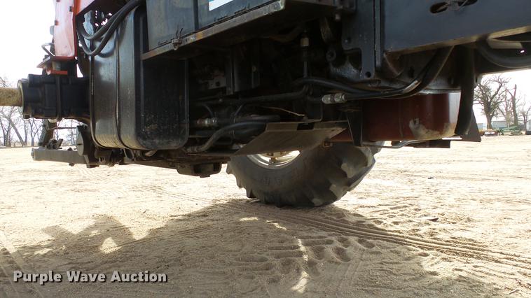 image for item DC0645 Allis Chalmers 7010 tractor