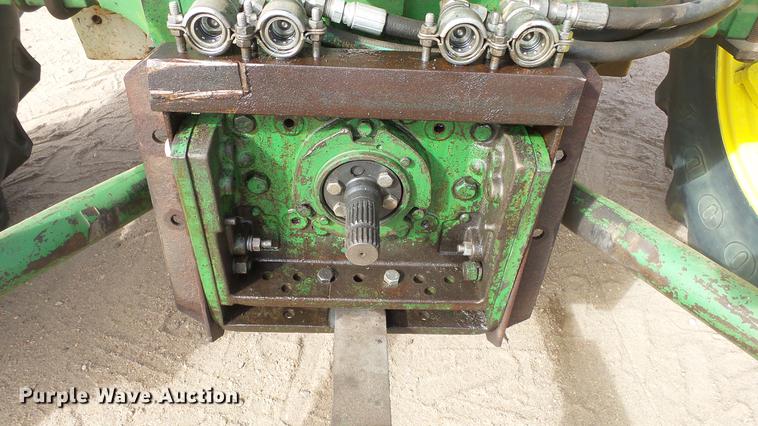 image for item DC0648 John Deere 4010 tractor