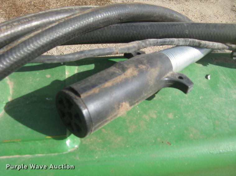 image for item DC2344 2003 John Deere 1590 grain drill